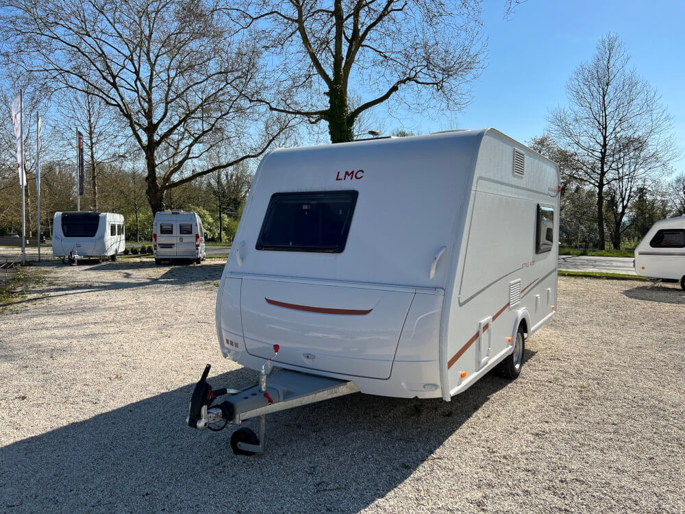 LMC STYLE 400 F MY2022