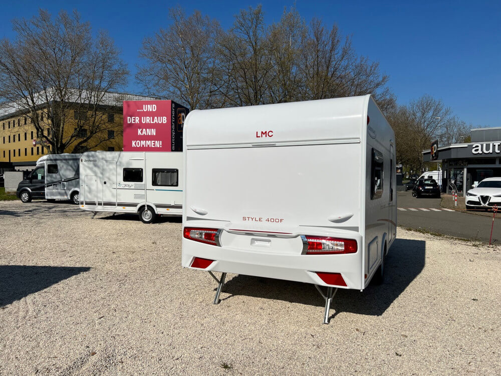 LMC STYLE 400 F MY2022