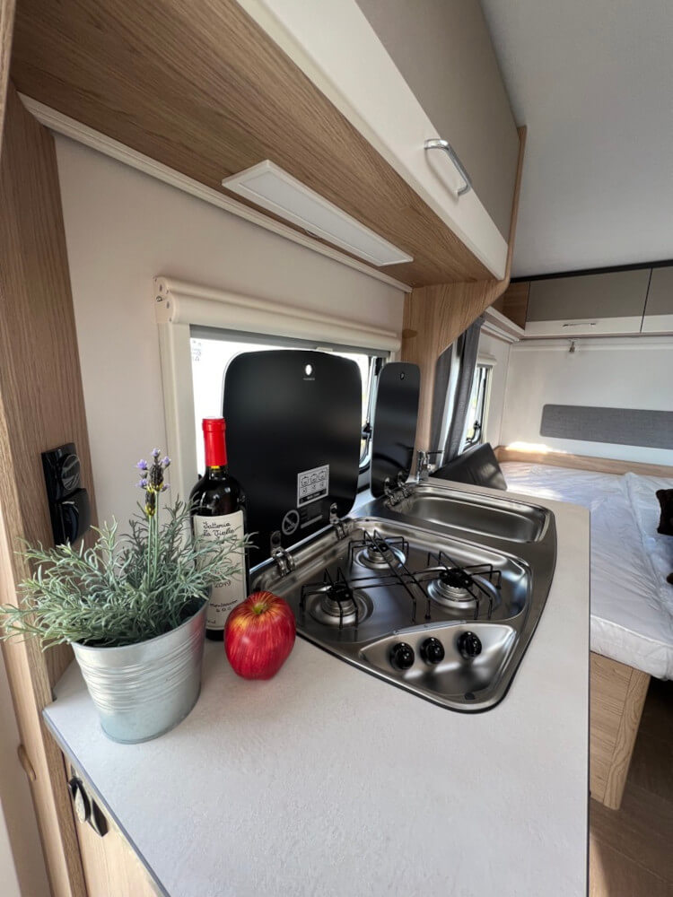 LMC SASSINO 460 E MY2023